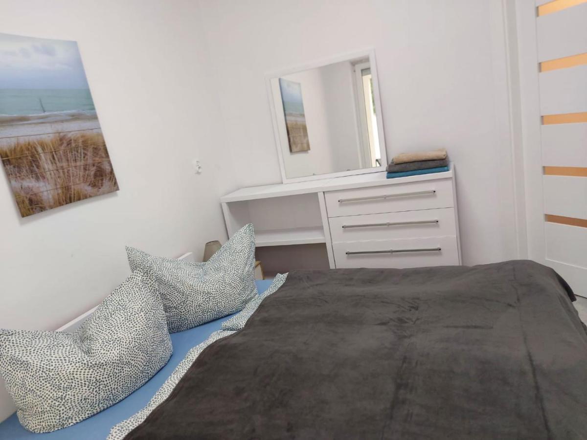 Apartament Z Duzym Tarasem Apartment Świnoujście Exterior foto